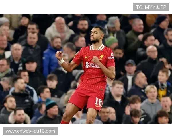 加克波造点，利物浦半场点球中框